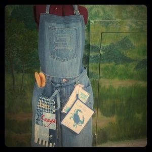 Homemade Apron from Repurposed Denim